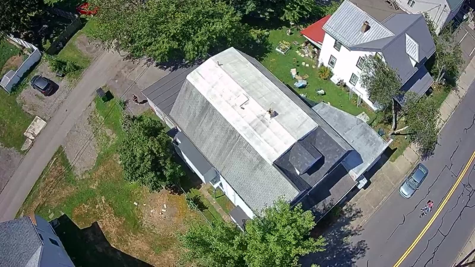 Berwick roofline and yard view used for access and maintenance review